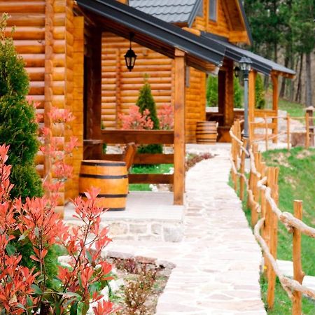 Forest&Lake Cottages Virpazar Extérieur photo