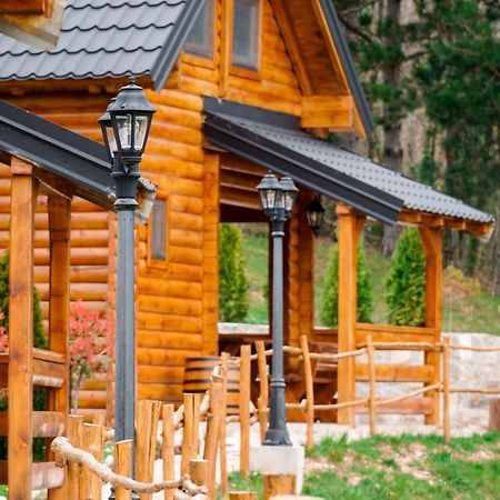 Forest&Lake Cottages Virpazar Extérieur photo