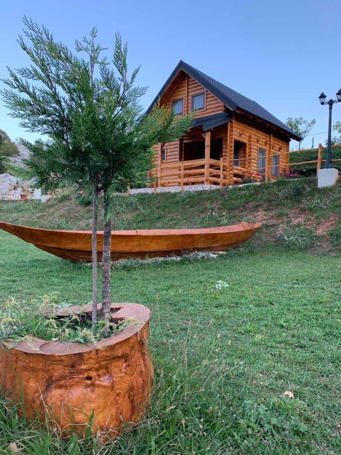Forest&Lake Cottages Virpazar Extérieur photo