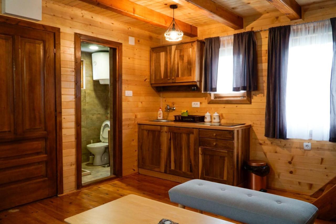 Forest&Lake Cottages Virpazar Extérieur photo