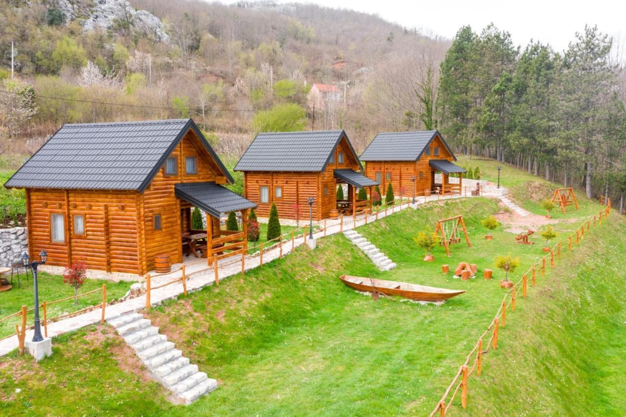 Forest&Lake Cottages Virpazar Extérieur photo